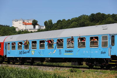 LH5 6829